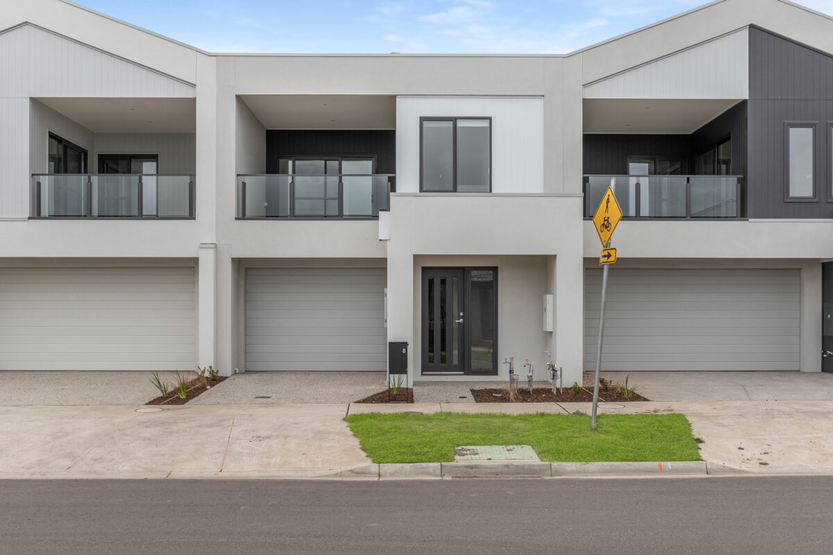 6 Cassia Way, Mickleham, VIC 3064