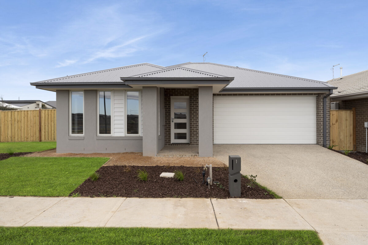 1 Implexa Road, Deanside, VIC 3336