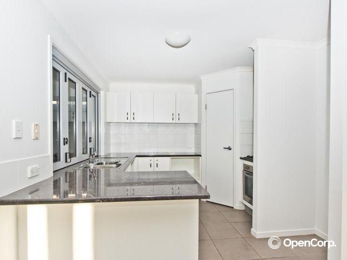 12 Pike Lane, WARNER, QLD 4500