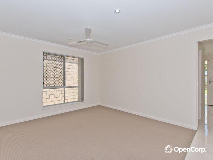 65 Sandalwood Crescent, GRIFFIN, QLD 4503