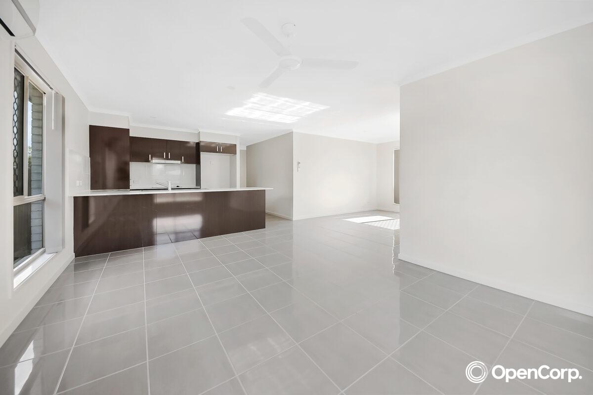 16 Hillingdon Street, DOOLANDELLA, QLD 4077