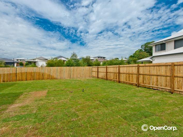 9 Monsato Close, UPPER KEDRON, QLD 4055