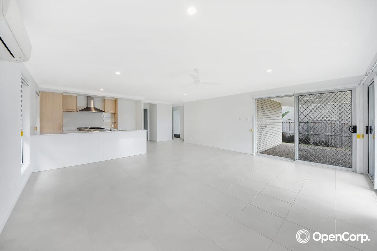 40 Noble Street, Pallara, QLD 4110
