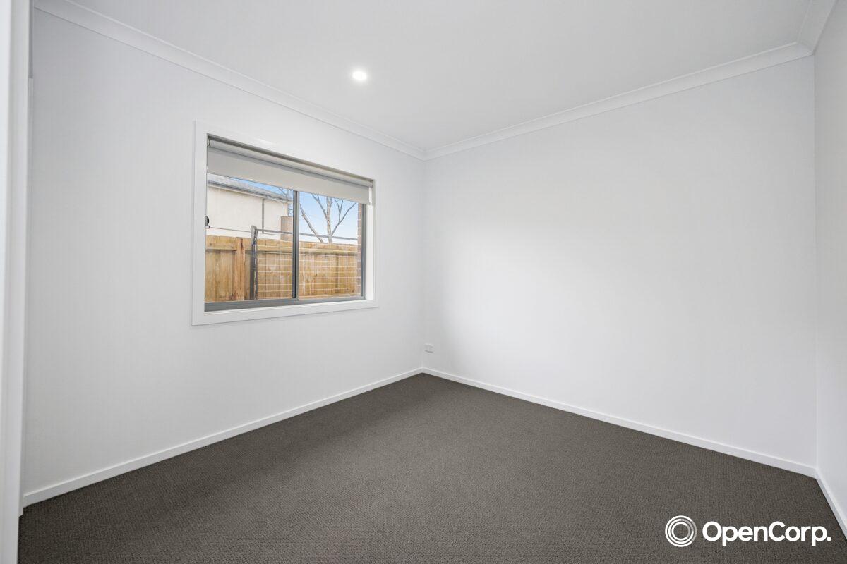 30 Skyway Ave, WOLLERT, VIC 3750