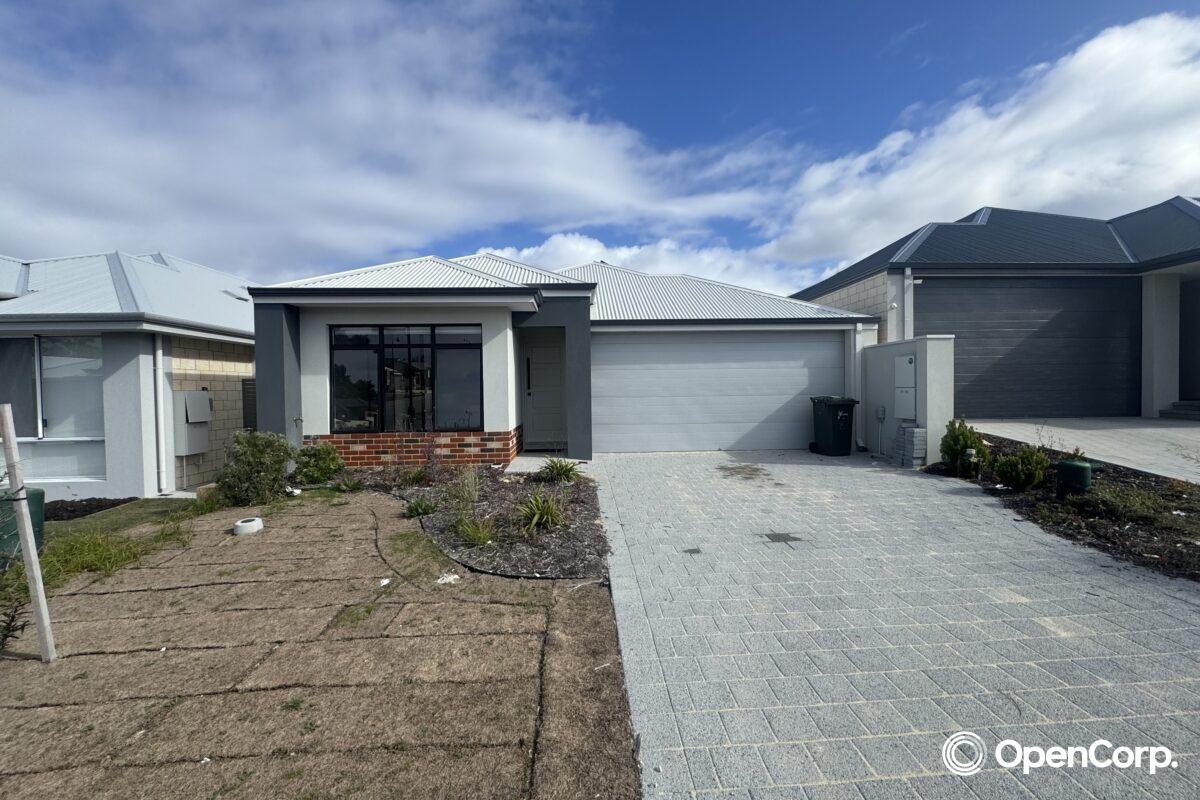 8 Hoking Cove, ELLENBROOK, WA 6069