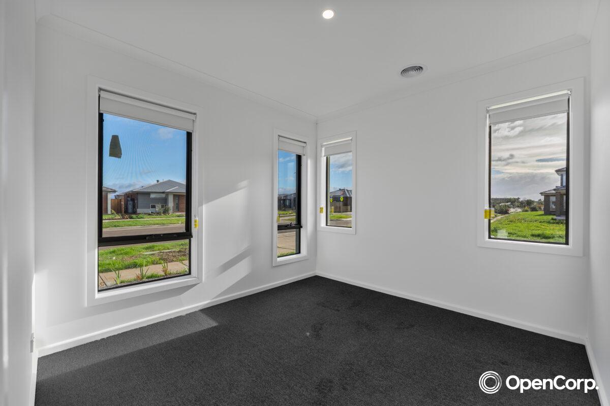 113 Pear Parade, Fraser Rise, VIC 3336
