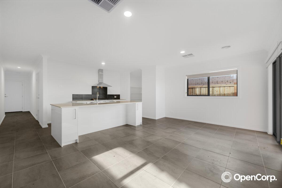 115 Pear Parade, Fraser Rise, VIC 3336