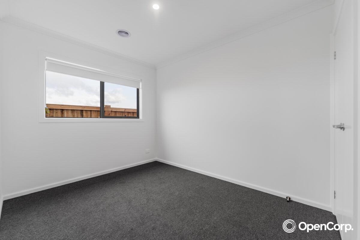 115 Pear Parade, Fraser Rise, VIC 3336