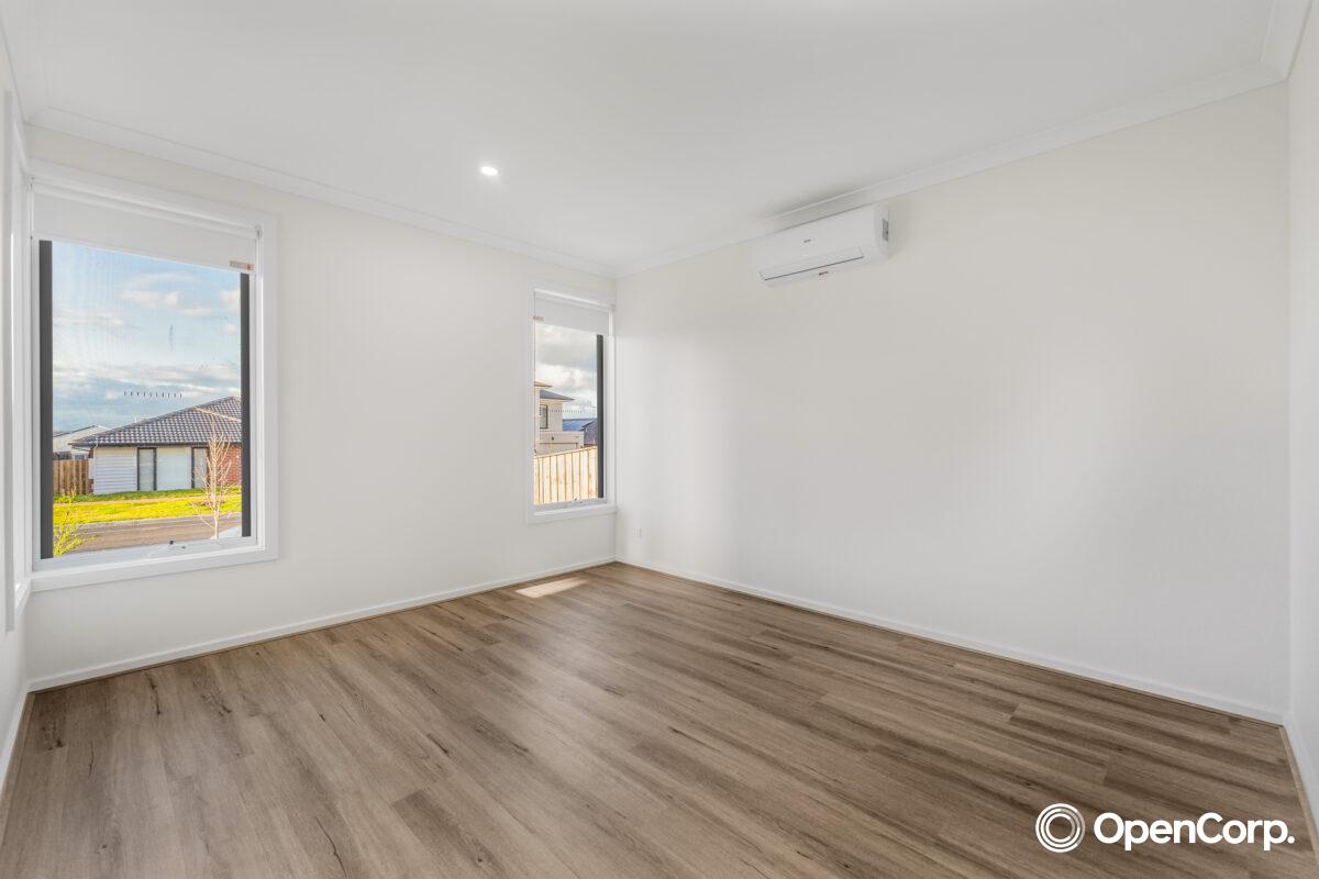 37 Sacred Drive, Sunbury, VIC 3429