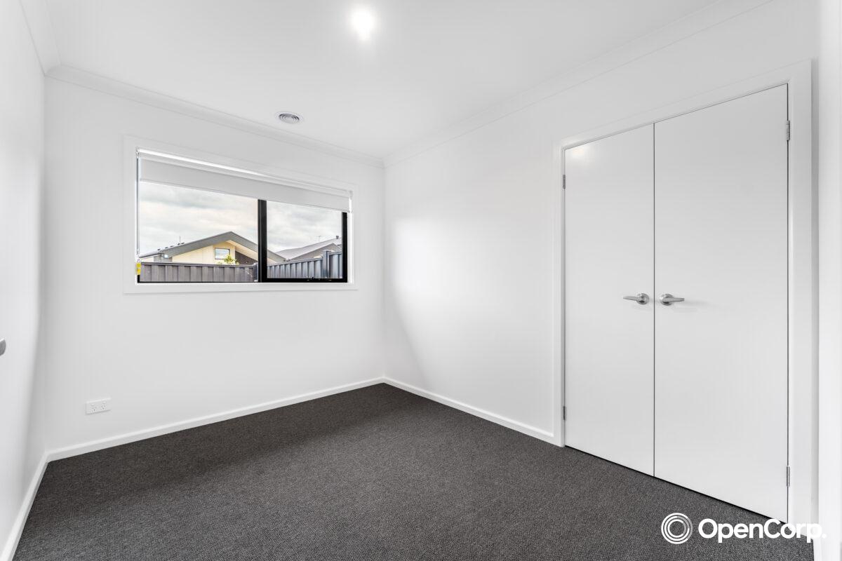 11 Fox Street, Fraser Rise, VIC 3336