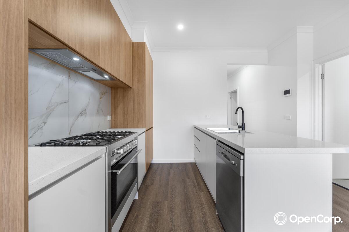 15 Lanning Way, Deanside, VIC 3336