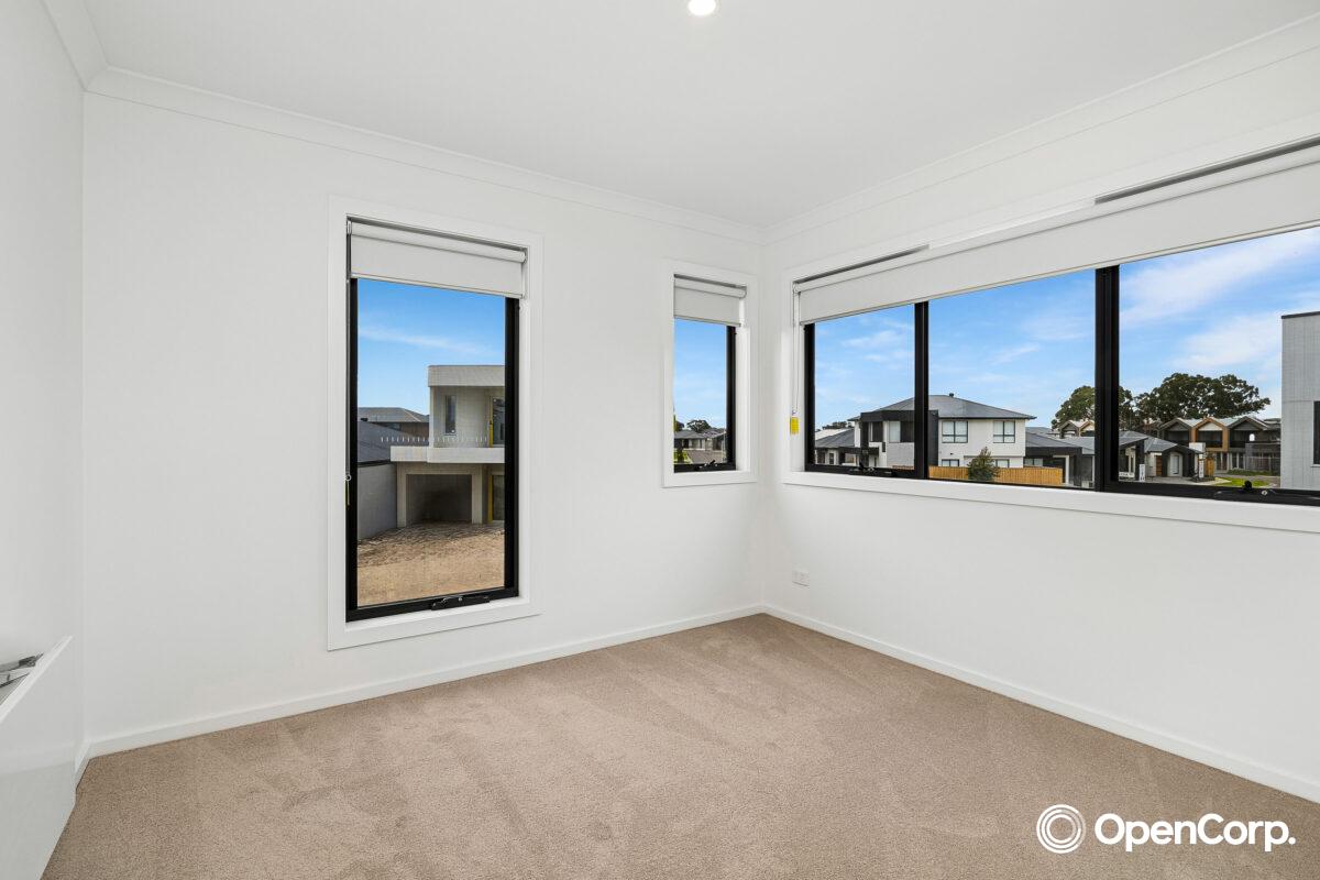 29 Buckwheat Walk, Mickleham, VIC 3064