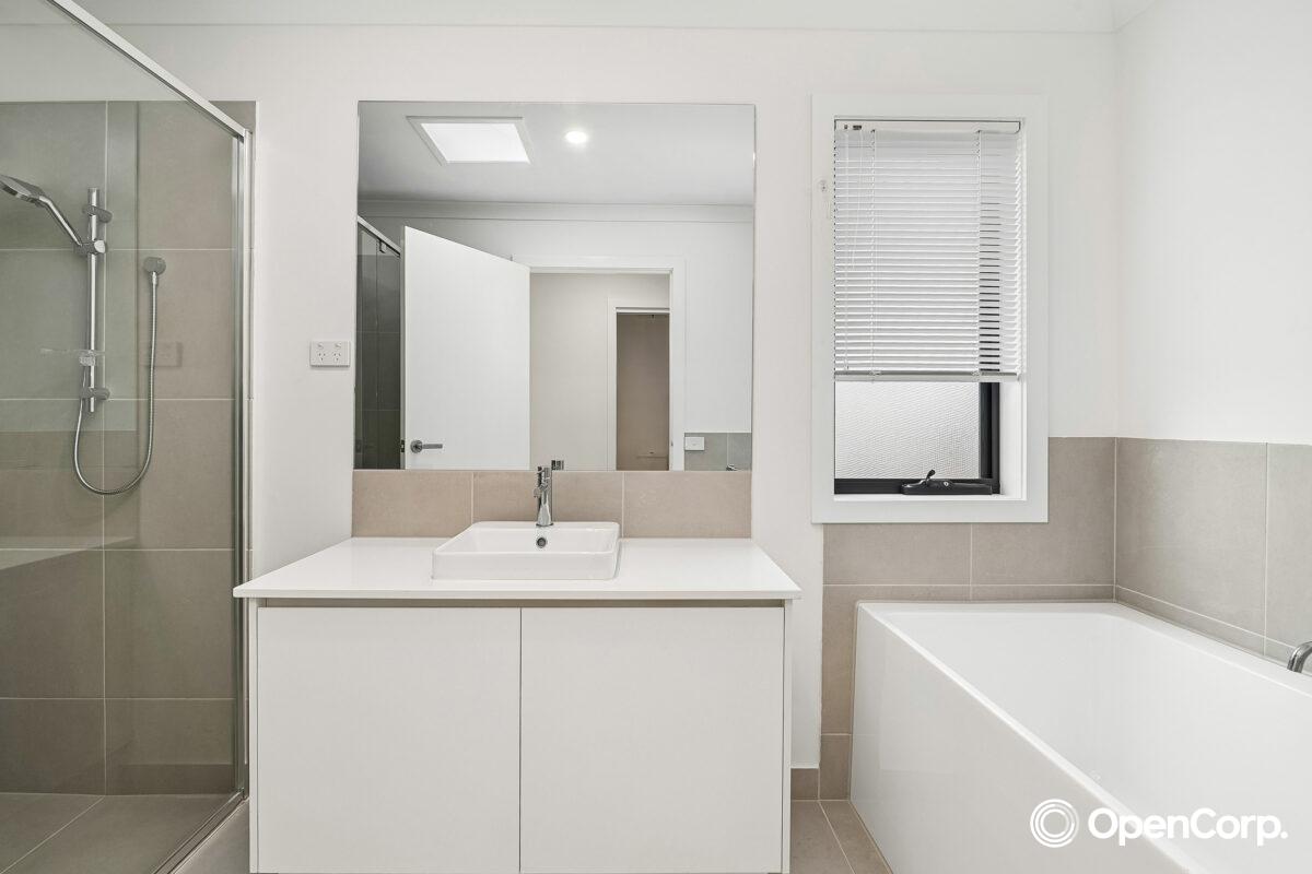 29 Buckwheat Walk, Mickleham, VIC 3064