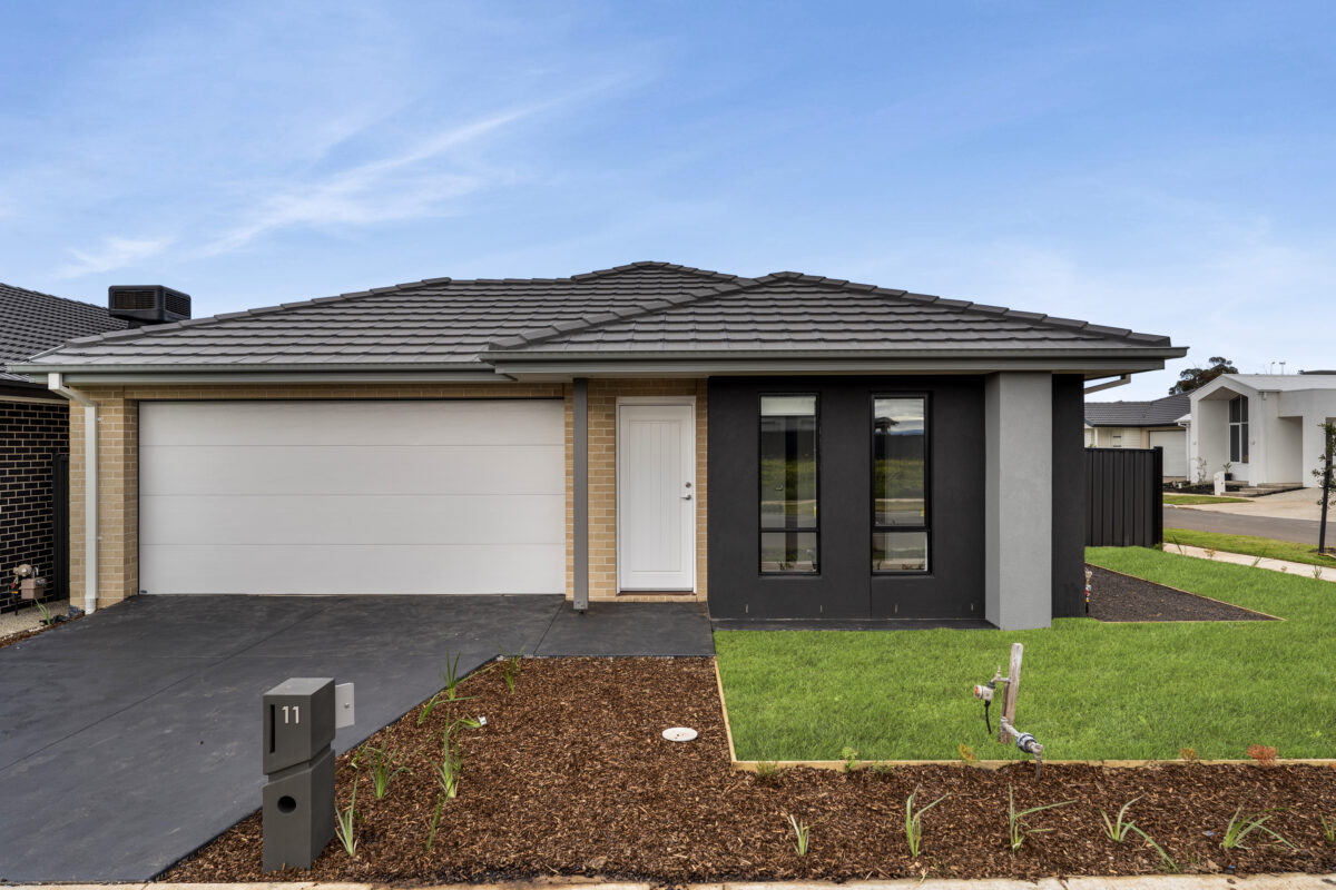 11 Fox Street, Fraser Rise, VIC 3336