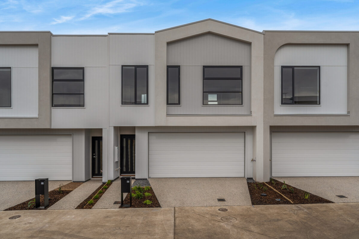 57 Buckwheat Walk, Mickleham, VIC 3064