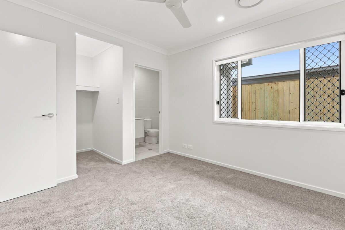 4 Califer Street, Morayfield, QLD 4506