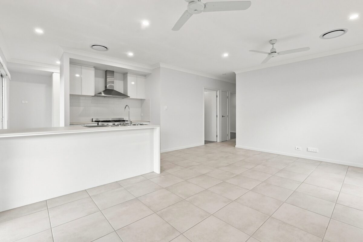 4 Califer Street, Morayfield, QLD 4506