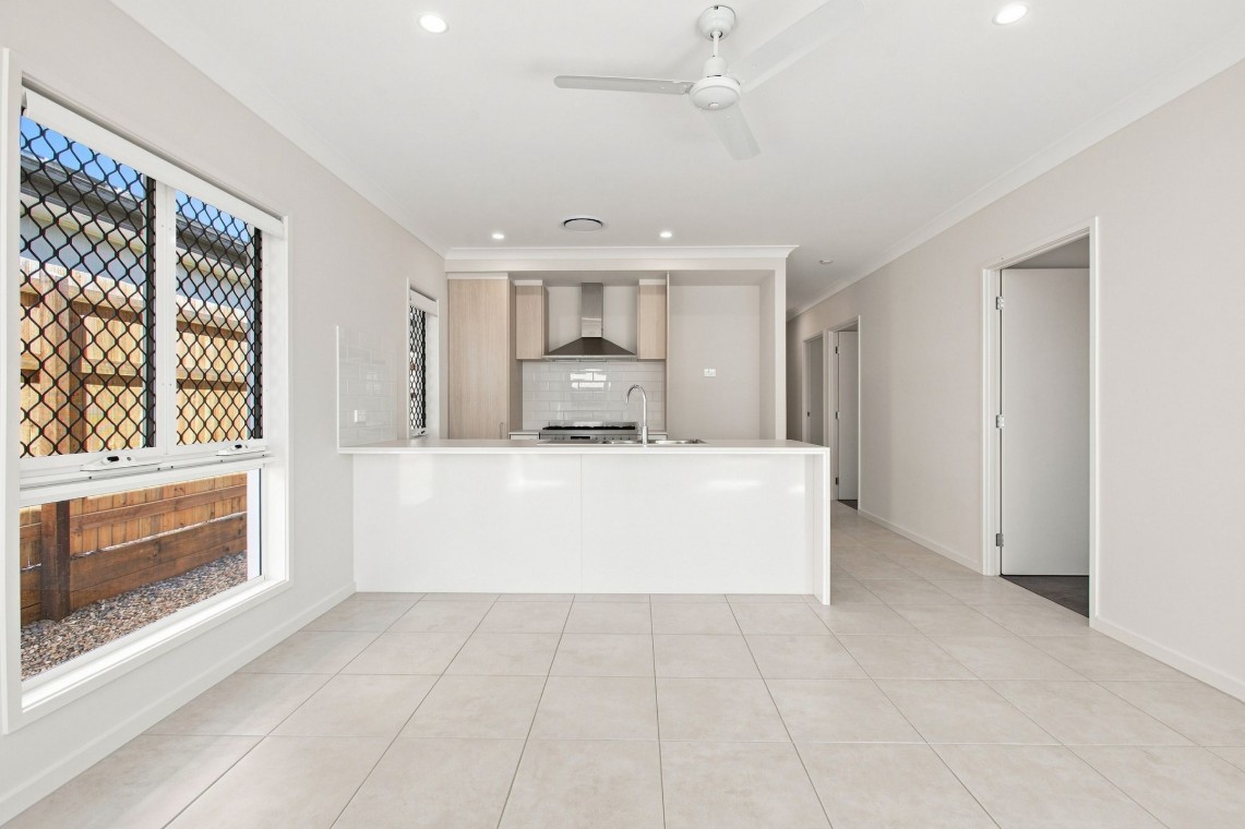 11 Ferry Street, MORAYFIELD, QLD 4506