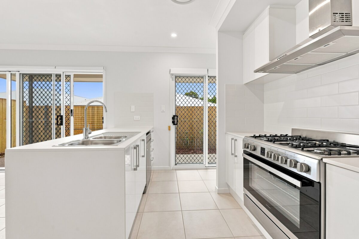 4 Califer Street, Morayfield, QLD 4506