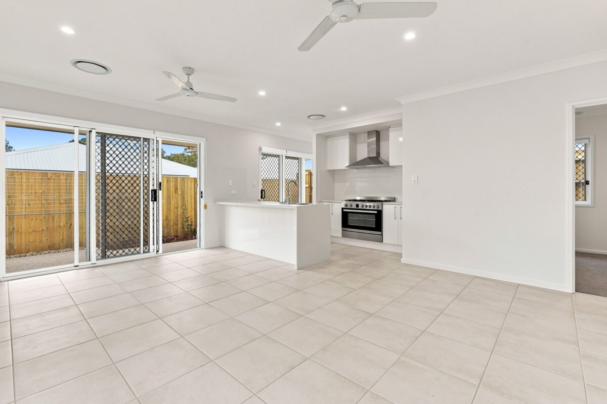 4 Califer Street, Morayfield, QLD 4506