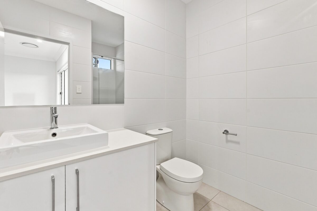 4 Califer Street, Morayfield, QLD 4506