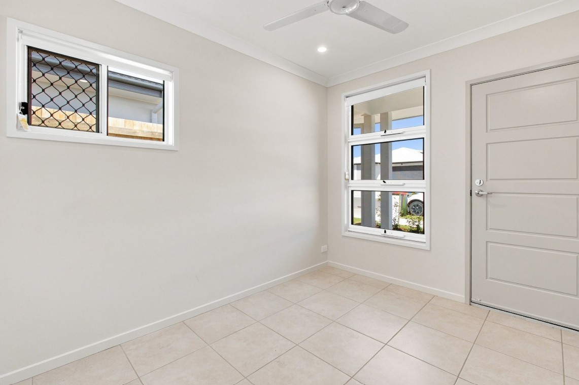 11 Ferry Street, MORAYFIELD, QLD 4506