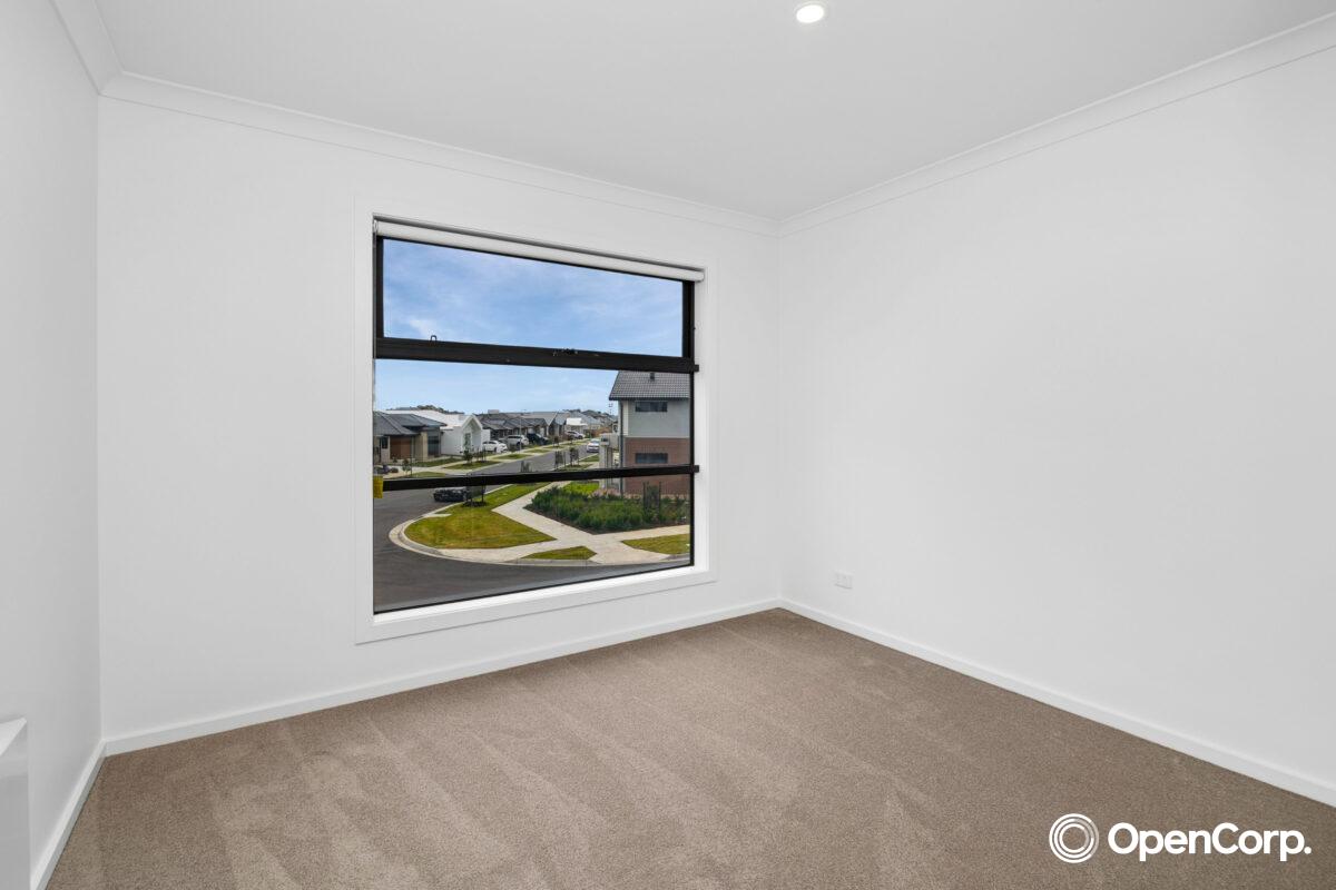 13 Buckwheat Walk, Mickleham, VIC 3064