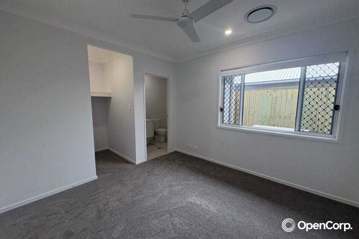 4 Califer Street, Morayfield, QLD 4506