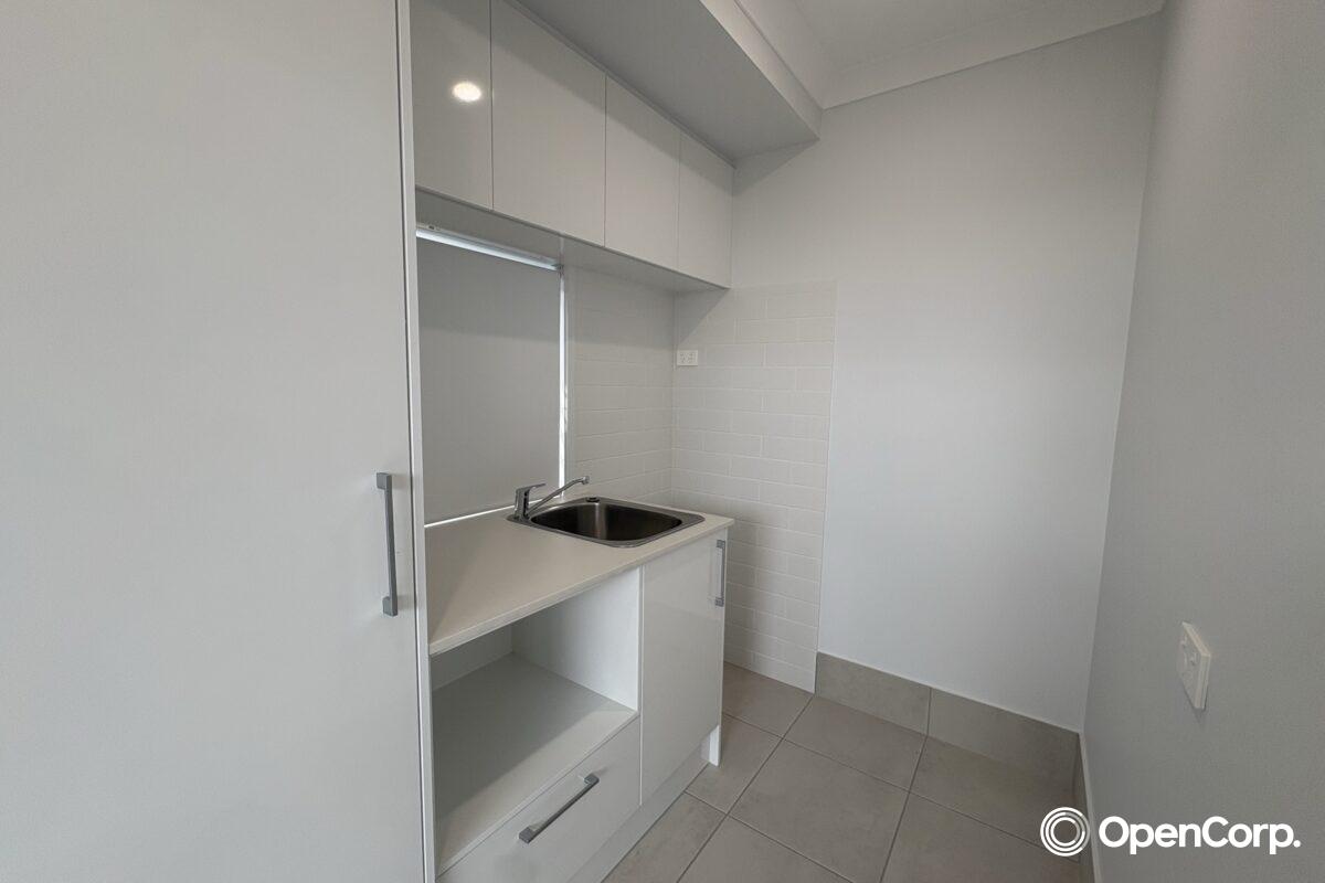 4 Califer Street, Morayfield, QLD 4506