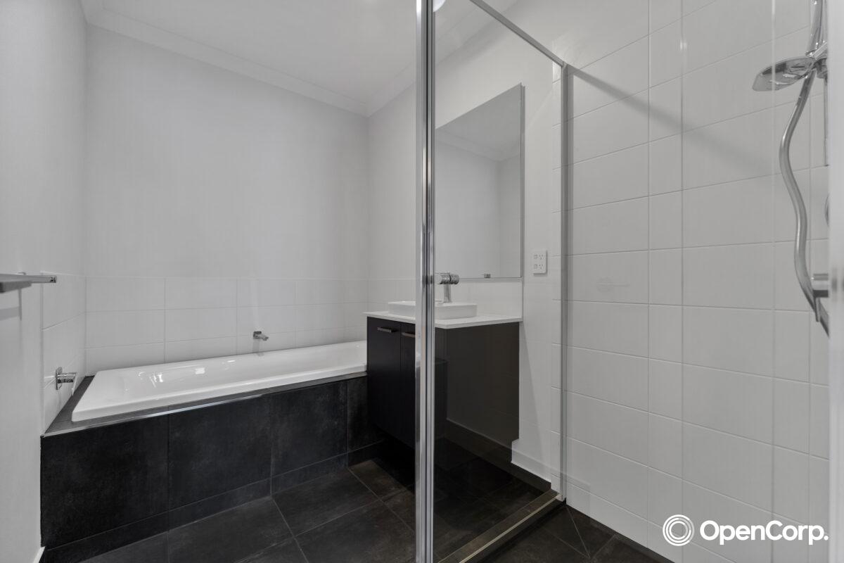 13 Crotone Avenue, Deanside, VIC 3336