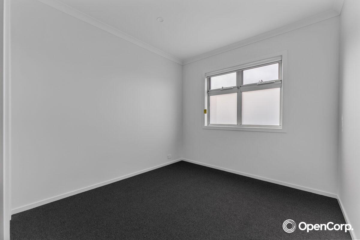13 Crotone Avenue, Deanside, VIC 3336