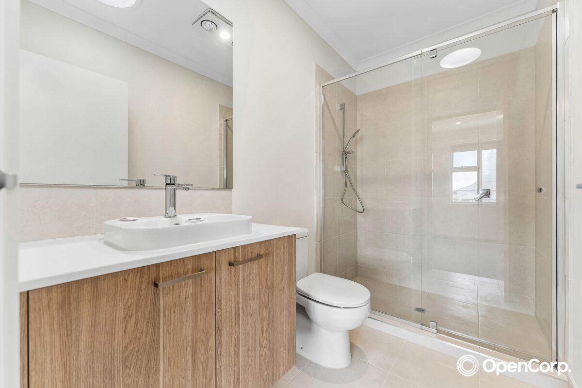 9 Crotone Avenue, Deanside, VIC 3336