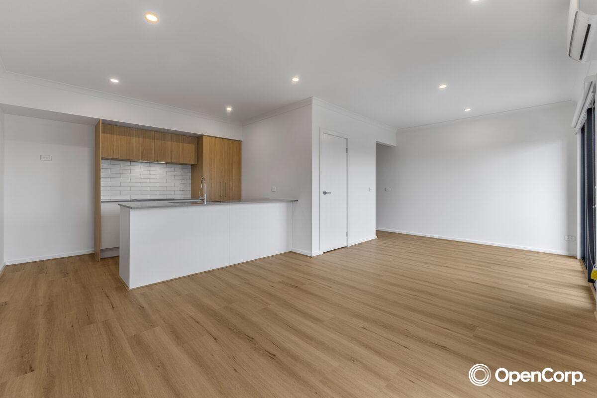 57 Buckwheat Walk, Mickleham, VIC 3064