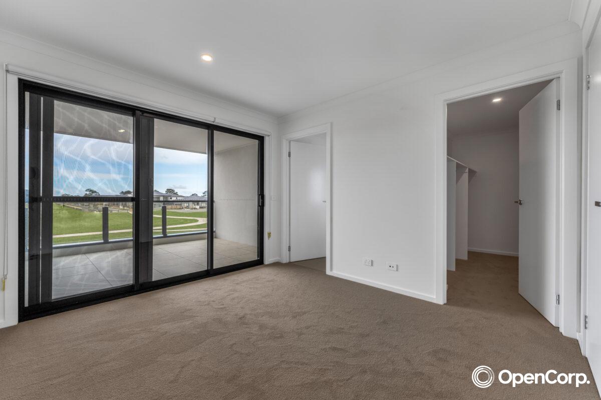 57 Buckwheat Walk, Mickleham, VIC 3064