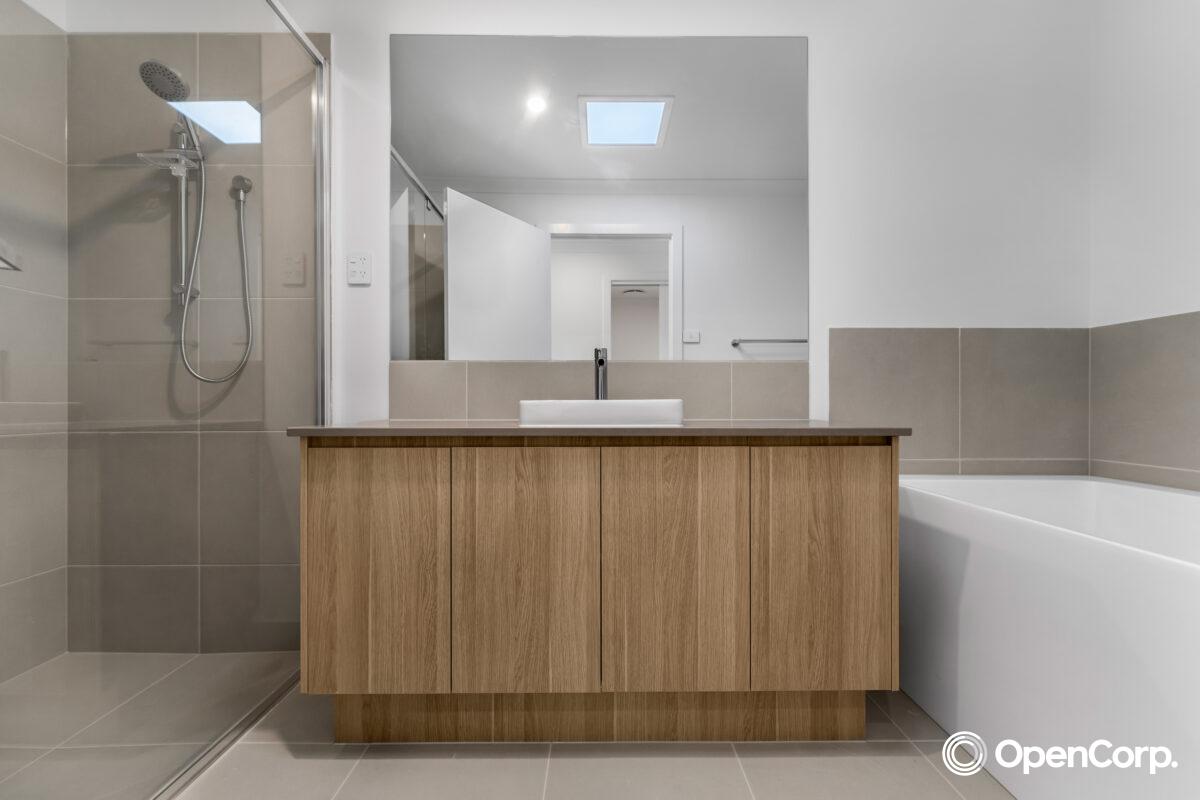 57 Buckwheat Walk, Mickleham, VIC 3064