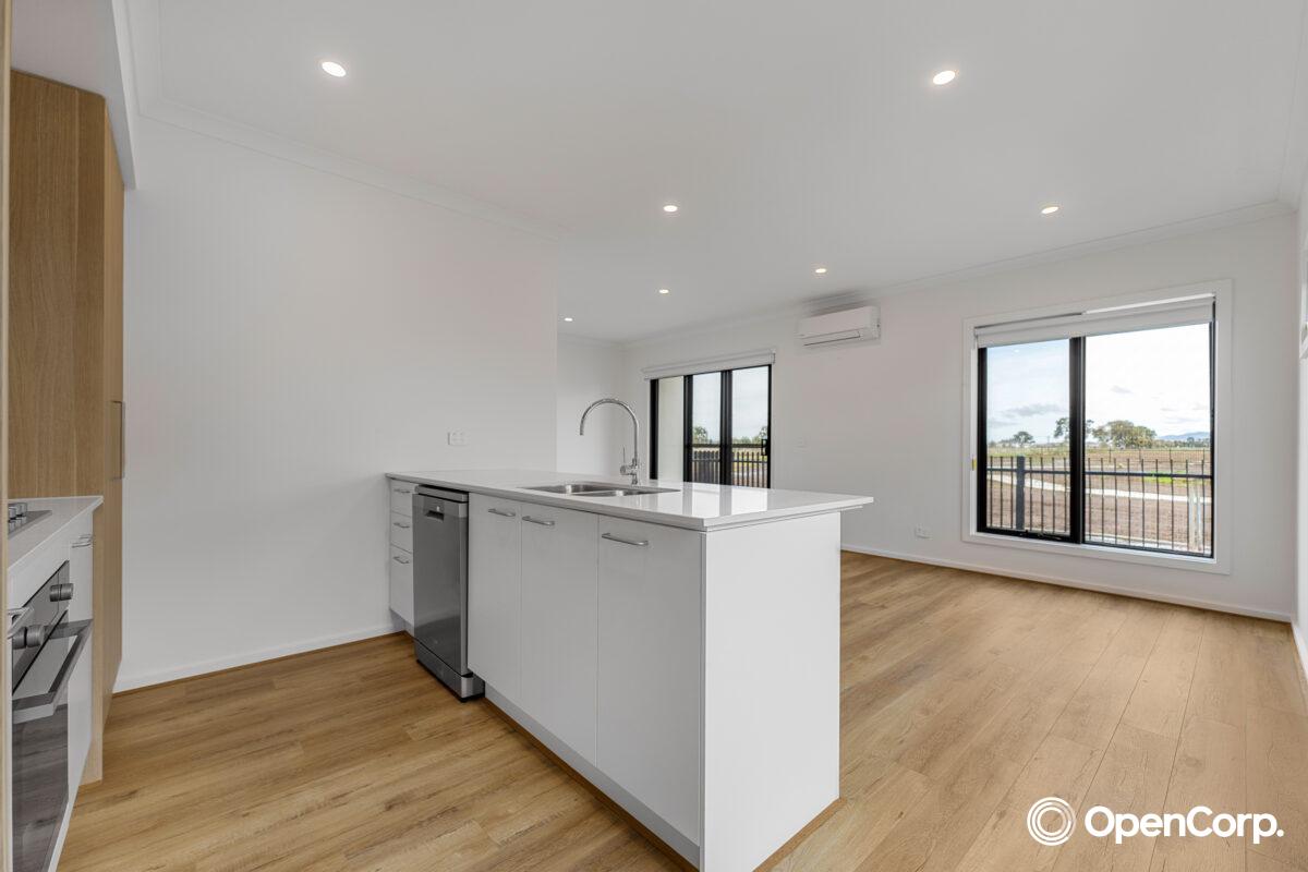 49 Buckwheat Walk, Mickleham, VIC 3064