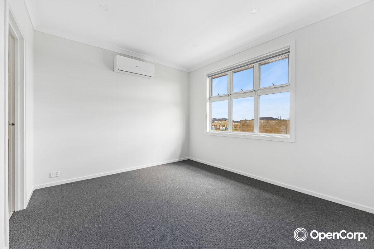 3 Crotone Avenue, Deanside, VIC 3336
