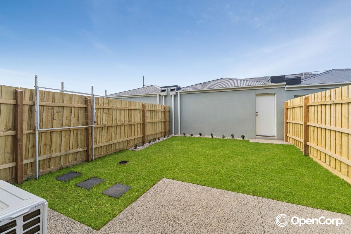 3 Crotone Avenue, Deanside, VIC 3336
