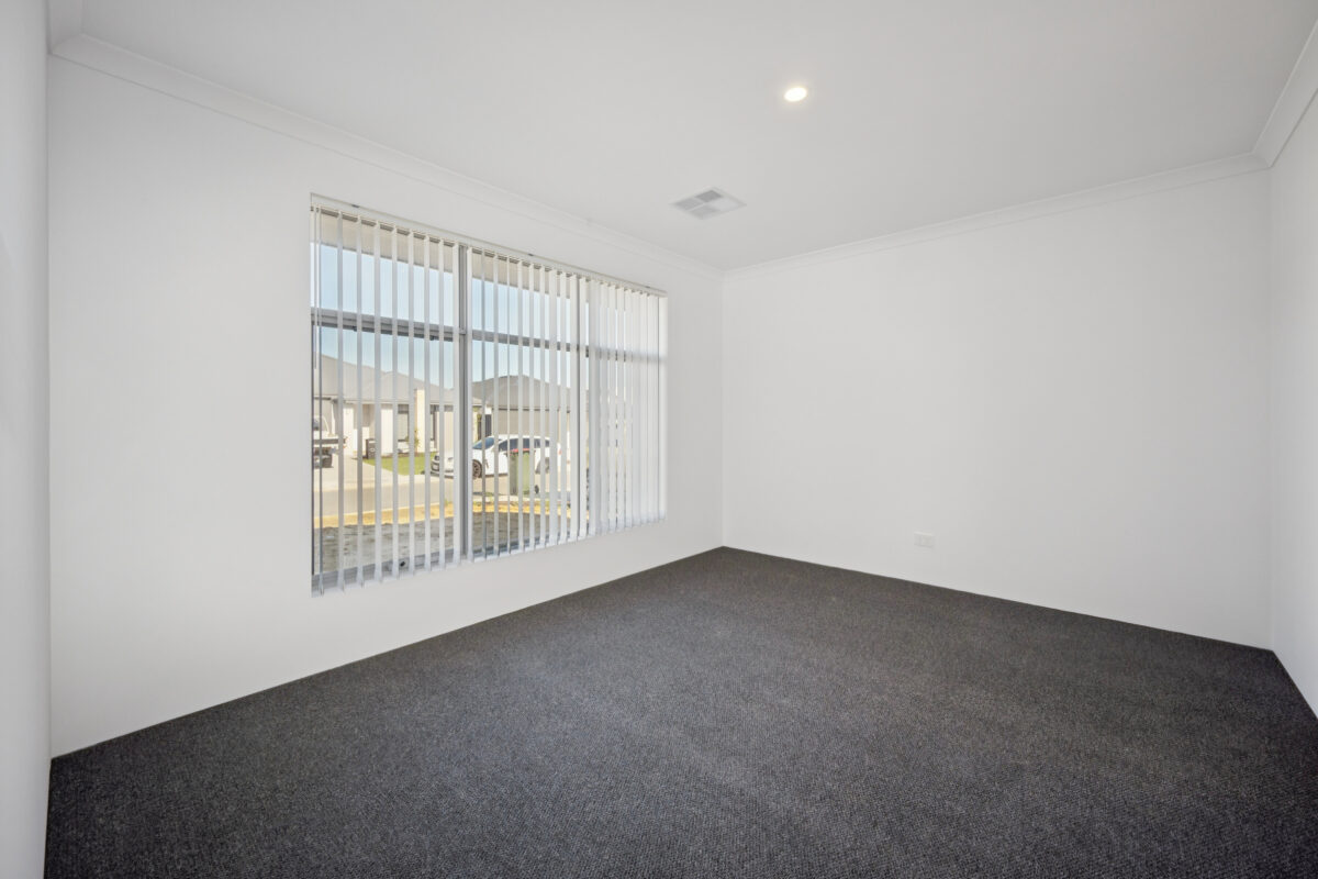 7 Angove Way, CHAMPION LAKES, WA 6111