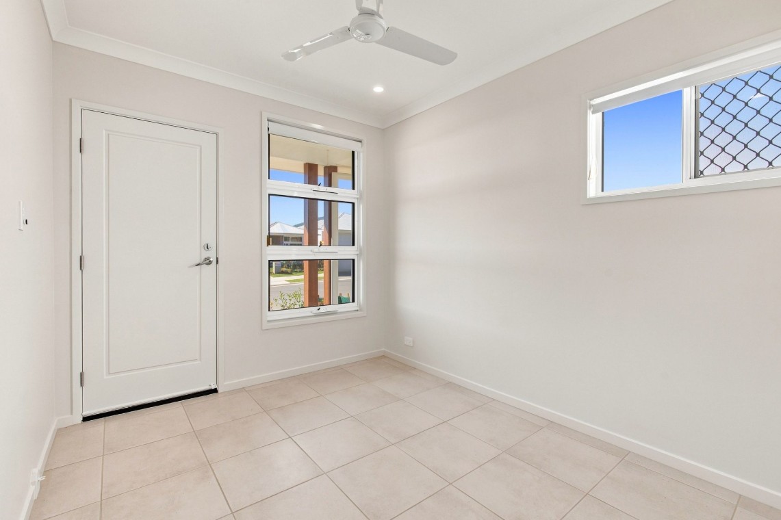 4 Ferry Street, MORAYFIELD, QLD 4506