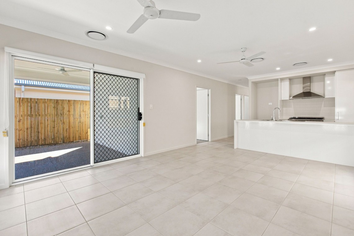 4 Ferry Street, MORAYFIELD, QLD 4506