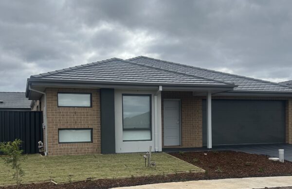 6 Wildacre Way, Rockbank, VIC 3335