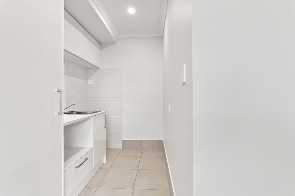 4 Califer Street, Morayfield, QLD 4506