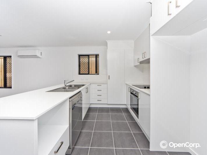 371 Brays Road, GRIFFIN, QLD 4503