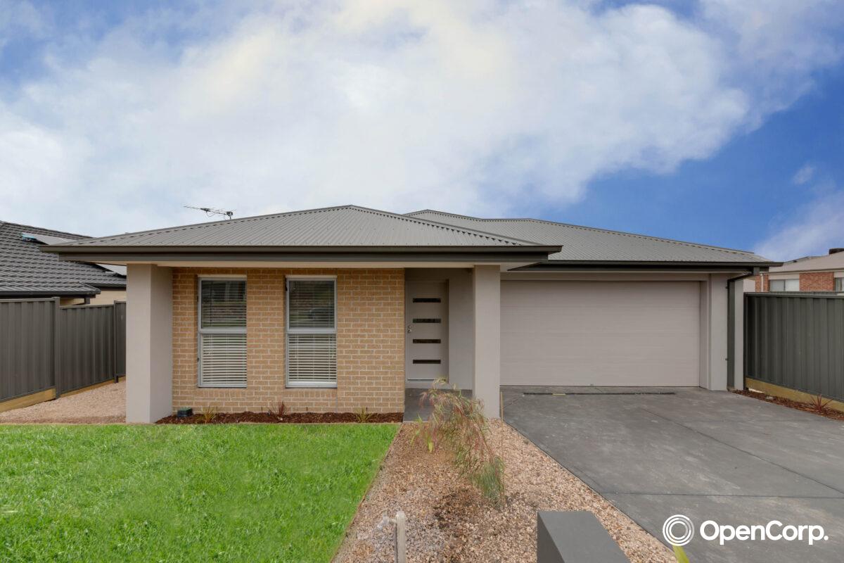 7 Journey Way, Greenvale, VIC 3059