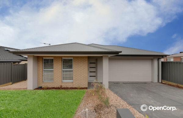 7 Journey Way, Greenvale, VIC 3059