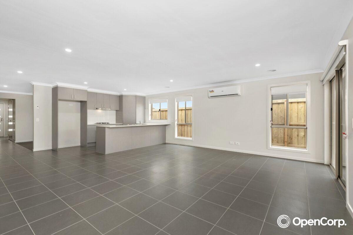 22 Carat Street, Greenvale, VIC 3059