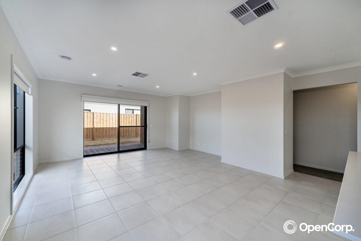 10 International Street, Deanside, VIC 3336