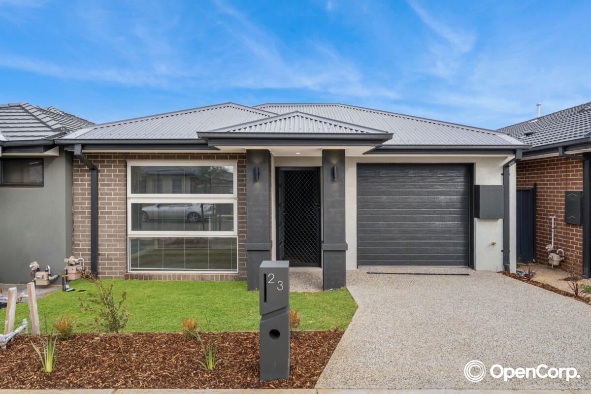 23 Cobungra Road, Weir Views, VIC 3338