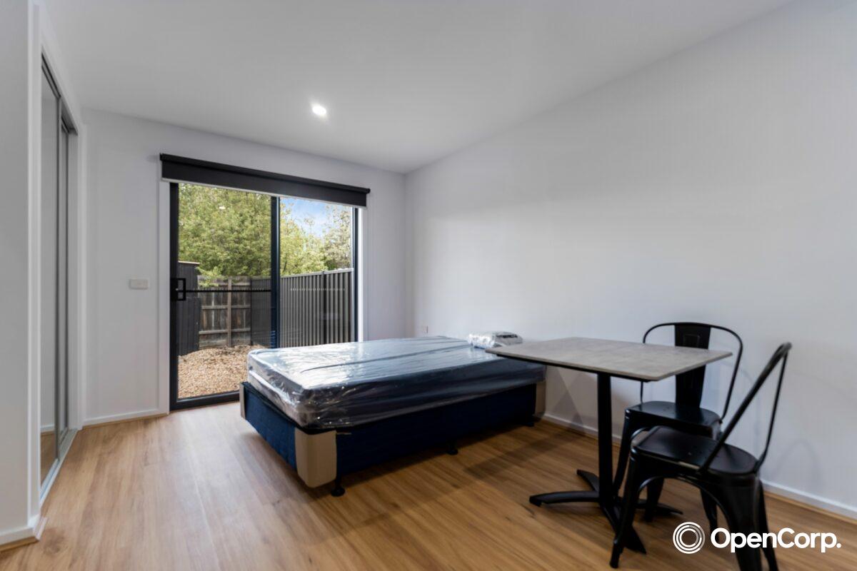 Studio, 8 Oxford Drive, Bundoora, VIC 3083